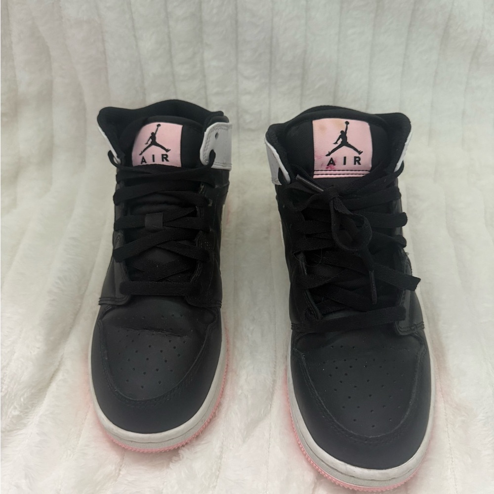 Nike Air Jordan 1 Retro